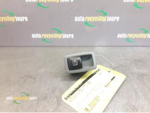 Used Electric window switch Mercedes R (W251) 3.5 350 V6 24V 4-Matic Price € 10,00 Margin scheme offered by Autorecycling Joure B.V.