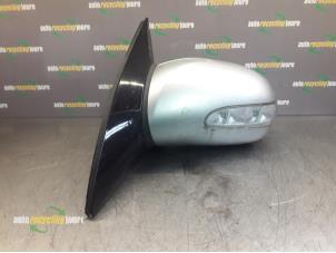 Used Wing mirror, left Mercedes R (W251) 3.5 350 V6 24V 4-Matic Price € 60,00 Margin scheme offered by Autorecycling Joure B.V.