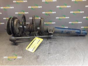 Used Front shock absorber rod, left BMW 3 serie (E46/4) 318i Price € 40,00 Margin scheme offered by Autorecycling Joure B.V.
