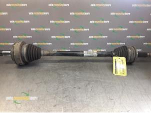 Used Drive shaft, rear left Mercedes Vito (639.6) 2.2 116 CDI 16V Euro 5 Price € 75,00 Margin scheme offered by Autorecycling Joure B.V.