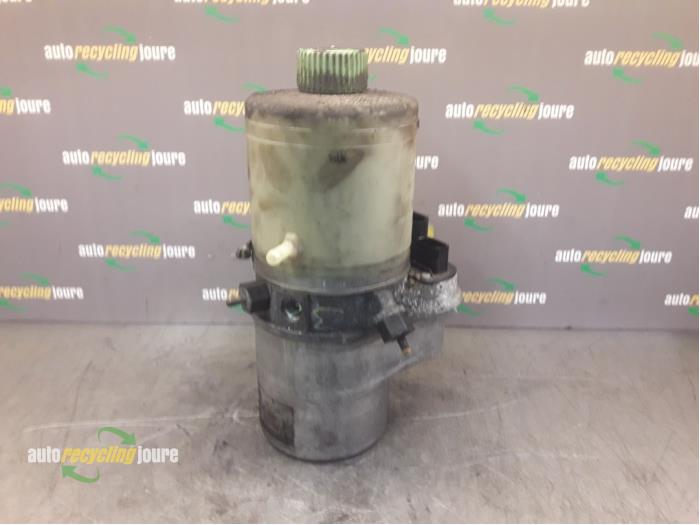 Electric power steering unit from a Audi A2 (8Z0) 1.4 TDI 2000