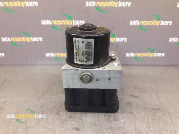 ABS pump from a Volvo V50 (MW) 1.6 D 16V 2005