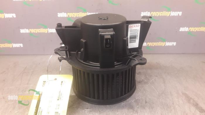 Heating and ventilation fan motor from a Fiat Idea (350AX) 1.4 2006
