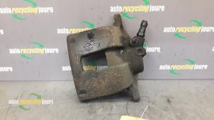 Used Front brake calliper, right Lancia Delta (844) 1.4 T-Jet 16V 120 Price € 50,00 Margin scheme offered by Autorecycling Joure B.V.