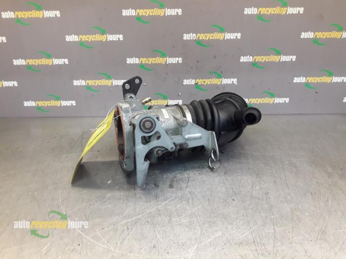 Gebrauchte Drosselklappengehäuse BMW 3 serie Touring (E46/3) 318i Preis € 19,99 Margenregelung angeboten von Autorecycling Joure B.V.