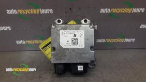 Used Airbag Module Ford B-Max (JK8) 1.0 EcoBoost 12V 120 Price € 75,00 Margin scheme offered by Autorecycling Joure B.V.
