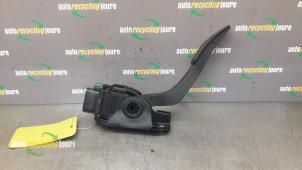 Used Accelerator pedal Ford B-Max (JK8) 1.0 EcoBoost 12V 120 Price € 25,00 Margin scheme offered by Autorecycling Joure B.V.