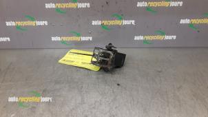 Used Cooling fan resistor Ford B-Max (JK8) 1.0 EcoBoost 12V 120 Price € 10,00 Margin scheme offered by Autorecycling Joure B.V.