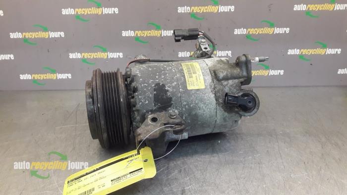 Gebrauchte Klimapumpe Ford B-Max (JK8) 1.0 EcoBoost 12V 120 Preis € 24,99 Margenregelung angeboten von Autorecycling Joure B.V.