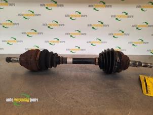 Used Front drive shaft, left Opel Zafira (F75) 1.8 16V Price € 30,00 Margin scheme offered by Autorecycling Joure B.V.