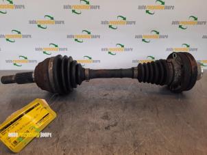 Used Front drive shaft, right Audi Q7 (4LB) 3.0 TDI V6 24V Price € 100,00 Margin scheme offered by Autorecycling Joure B.V.