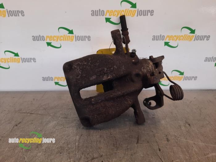 Gebrauchte Bremszange links hinten Peugeot Expert (G9) 2.0 HDi 120 Preis € 17,50 Margenregelung angeboten von Autorecycling Joure B.V.