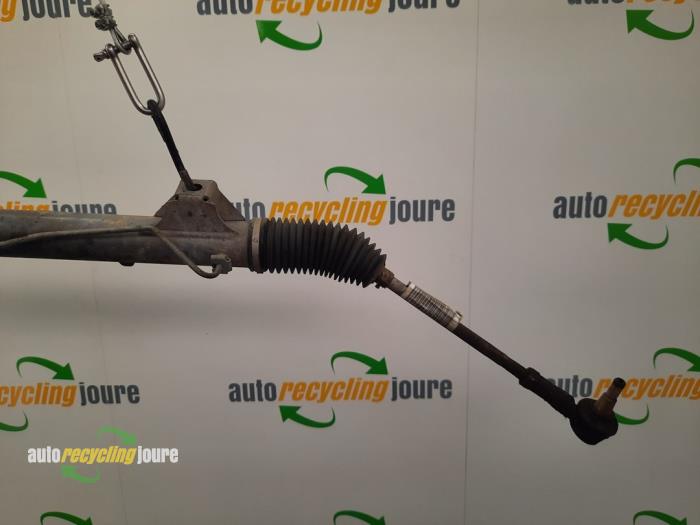 Steering box from a Peugeot Expert (G9) 2.0 HDi 120 2011
