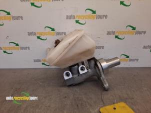 Used Master cylinder Citroen Berlingo 1.6 BlueHDI 100 Price € 25,00 Margin scheme offered by Autorecycling Joure B.V.