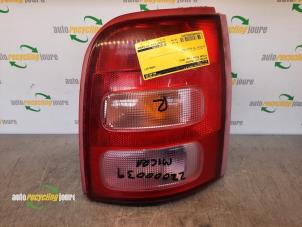 Gebrauchte Rücklicht rechts Nissan Micra (K11) 1.4 16V Preis € 15,00 Margenregelung angeboten von Autorecycling Joure B.V.