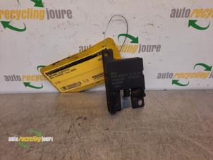 Used Bluetooth antenna BMW 3 serie Touring (E91) 318d 16V Price € 20,00 Margin scheme offered by Autorecycling Joure B.V.