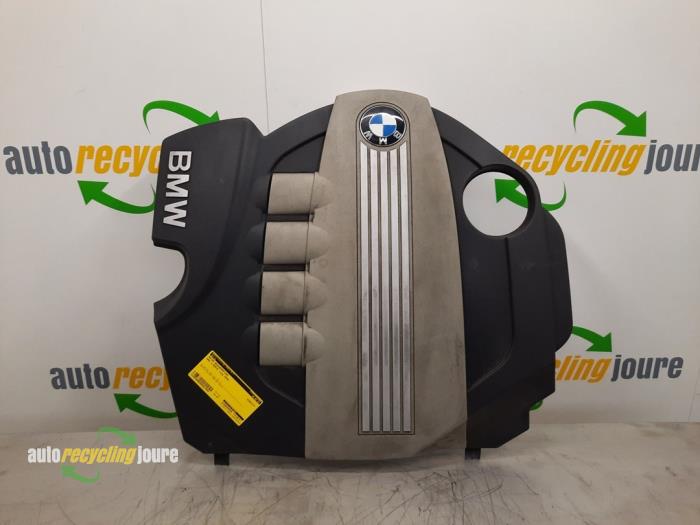 Engine protection panel from a BMW 3 serie Touring (E91) 318d 16V 2008