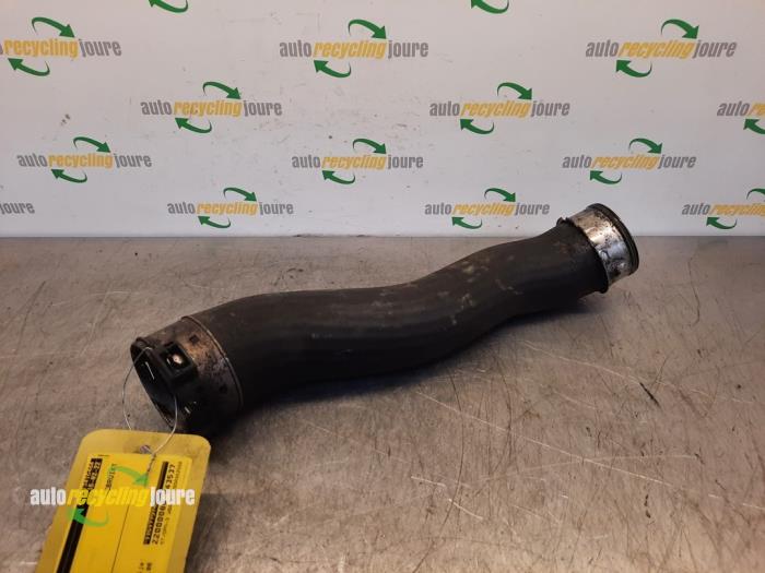 Gebrauchte Turboschlauch BMW 3 serie Touring (E91) 318d 16V Preis € 15,00 Margenregelung angeboten von Autorecycling Joure B.V.