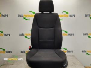 Used Seat, left BMW 3 serie Touring (E91) 318d 16V Price € 65,00 Margin scheme offered by Autorecycling Joure B.V.