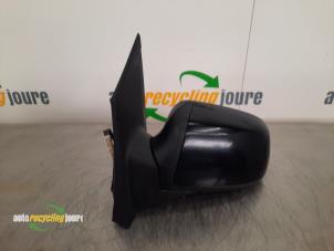 Used Wing mirror, left Ford Focus 2 1.6 16V Price € 35,00 Margin scheme offered by Autorecycling Joure B.V.