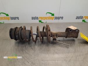 Used Front shock absorber rod, right Opel Corsa C (F08/68) 1.2 16V Twin Port Price € 25,00 Margin scheme offered by Autorecycling Joure B.V.