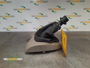 Used Gear stick cover Renault Twingo II (CN) 1.2 Price € 15,00 Margin scheme offered by Autorecycling Joure B.V.