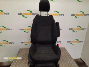 Używane Fotel prawy Peugeot 5008 I (0A/0E) 1.6 HDiF 16V Cena € 75,00 Procedura marży oferowane przez Autorecycling Joure B.V.