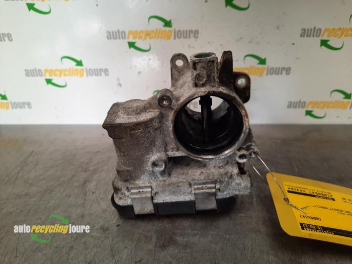 Usagé Boitier papillon Fiat Punto Evo (199) 1.3 JTD Multijet 85 16V Euro 5 Prix € 19,99 Règlement à la marge proposé par Autorecycling Joure B.V.