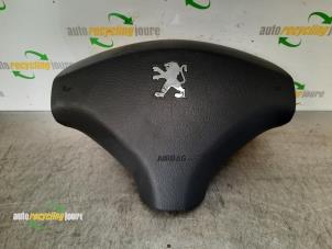 Used Left airbag (steering wheel) Peugeot 3008 I (0U/HU) 1.6 VTI 16V Price € 100,00 Margin scheme offered by Autorecycling Joure B.V.