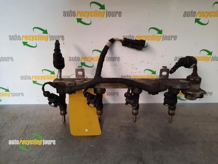 Usagé Système d'injection Alfa Romeo MiTo (955) 1.4 Turbo Multi Air 16V Prix € 49,99 Règlement à la marge proposé par Autorecycling Joure B.V.