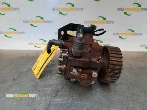 Used Mechanical fuel pump Peugeot Partner (GC/GF/GG/GJ/GK) 1.6 HDI 90 16V Price € 85,00 Margin scheme offered by Autorecycling Joure B.V.