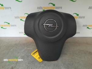 Używane Poduszka powietrzna lewa (kierownica) Opel Corsa D 1.2 16V Cena € 20,00 Procedura marży oferowane przez Autorecycling Joure B.V.