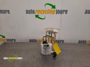 Used Electric fuel pump BMW 3 serie (F30) 328d 2.0 16V Price € 60,00 Margin scheme offered by Autorecycling Joure B.V.