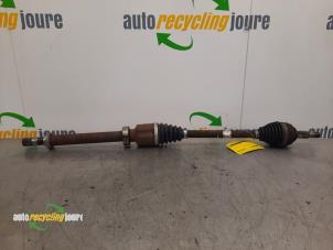 Used Front drive shaft, right Renault Clio IV Estate/Grandtour (7R) 1.5 Energy dCi 90 FAP Price € 75,00 Margin scheme offered by Autorecycling Joure B.V.