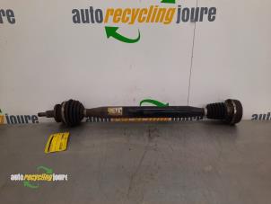Used Front drive shaft, right Volkswagen Fox (5Z) 1.2 Price € 40,00 Margin scheme offered by Autorecycling Joure B.V.