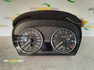Used Odometer KM BMW 3 serie (E90) 318i 16V Price € 100,00 Margin scheme offered by Autorecycling Joure B.V.