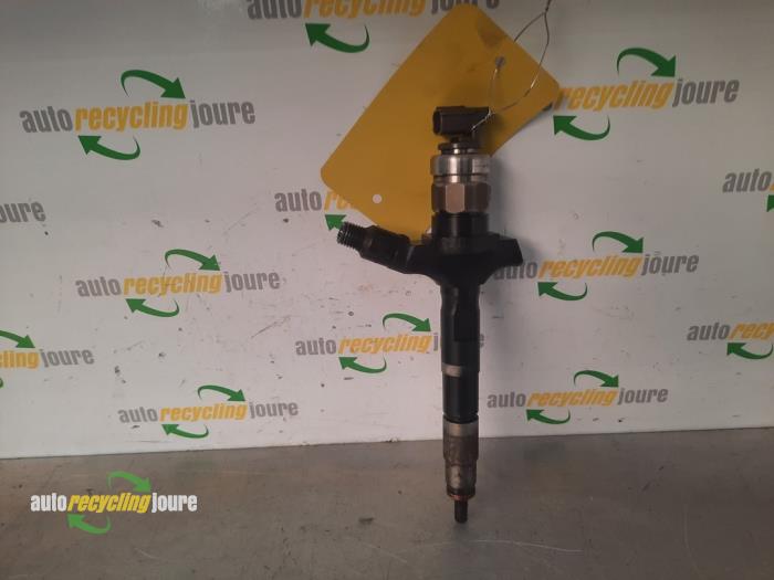 Usagé Injecteurs Opel Vectra II Estate 3.0 V6 CDTI 24V Prix € 49,99 Règlement à la marge proposé par Autorecycling Joure B.V.