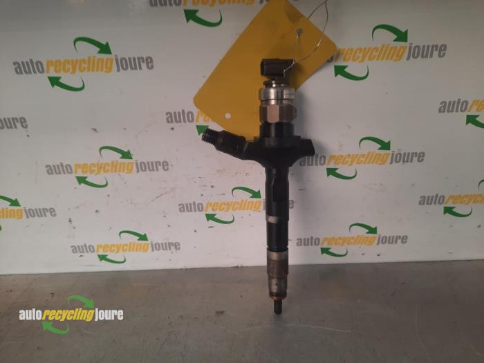 Usagé Injecteurs Opel Vectra II Estate 3.0 V6 CDTI 24V Prix € 49,99 Règlement à la marge proposé par Autorecycling Joure B.V.