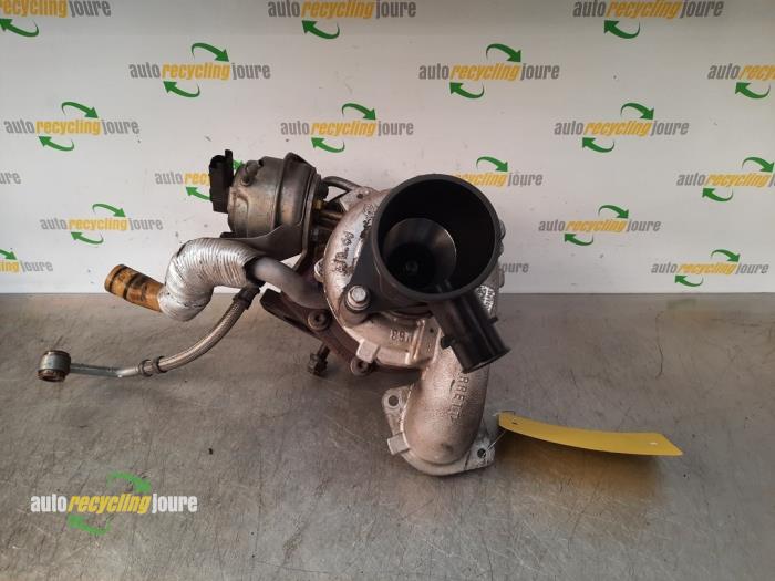 Usagé Turbo Volvo V40 (MV) 1.6 D2 Prix € 200,00 Règlement à la marge proposé par Autorecycling Joure B.V.