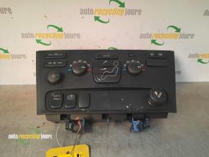 Used Heater control panel Volvo S60 I (RS/HV) 2.0 T 20V Price € 40,00 Margin scheme offered by Autorecycling Joure B.V.
