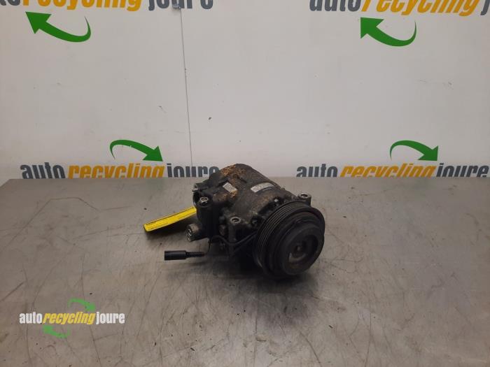 Usagé Pompe clim Landrover Freelander Hard Top 2.0 td4 16V Prix € 100,00 Règlement à la marge proposé par Autorecycling Joure B.V.