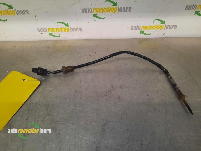 Begagnade Partikelfiltersensor BMW 3 serie (F30) 320d 2.0 16V Pris € 30,00 Marginaltabell erbjuds av Autorecycling Joure B.V.