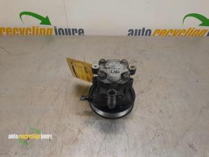 Used Power steering pump Volkswagen Polo III (6N2) 1.4 TDI Price € 30,00 Margin scheme offered by Autorecycling Joure B.V.