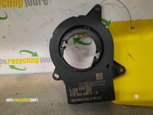 Used Airbag clock spring Dacia Lodgy (JS) 1.5 dCi FAP Price € 60,00 Margin scheme offered by Autorecycling Joure B.V.