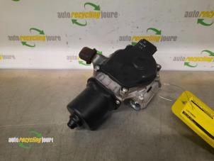Gebrauchte Scheibenwischermotor vorne Dacia Lodgy (JS) 1.5 dCi FAP Preis € 50,00 Margenregelung angeboten von Autorecycling Joure B.V.