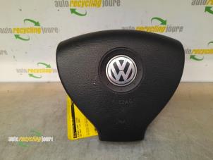 Usagé Airbag gauche (volant) Volkswagen Golf V (1K1) 1.4 FSI 16V Prix € 50,00 Règlement à la marge proposé par Autorecycling Joure B.V.