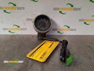 Used Tachometer Smart City-Coupé 0.6 Turbo i.c. Smart&Pulse Price € 30,00 Margin scheme offered by Autorecycling Joure B.V.