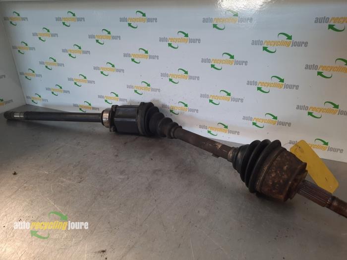 Gebrauchte Antriebswelle rechts vorne Fiat Stilo (192A/B) 2.4 20V Abarth 3-Drs. Preis € 24,99 Margenregelung angeboten von Autorecycling Joure B.V.