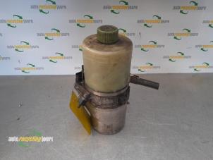 Used Power steering pump Volkswagen Polo IV (9N1/2/3) 1.2 Price € 75,00 Margin scheme offered by Autorecycling Joure B.V.