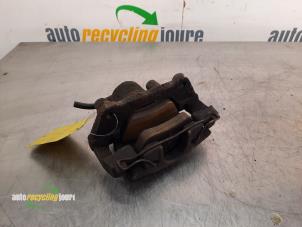 Used Front brake calliper, right BMW Mini One/Cooper (R50) 1.6 16V Cooper Price € 20,00 Margin scheme offered by Autorecycling Joure B.V.